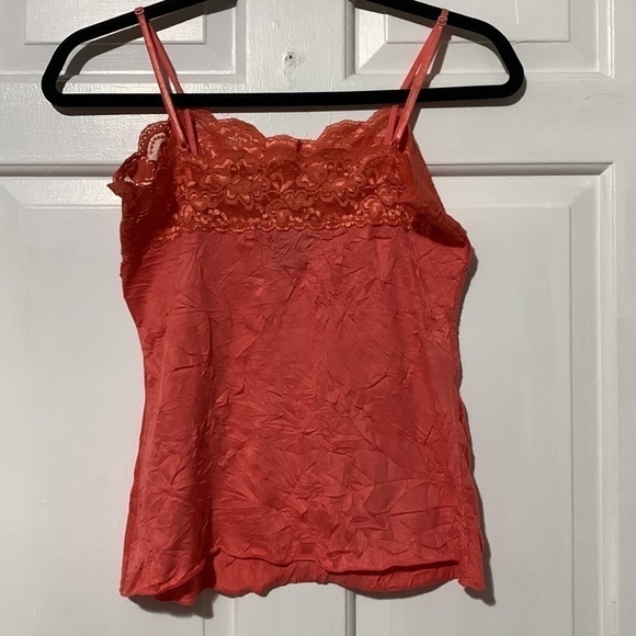 Arden B. Apricot colored lace bodice crinkle fabric camisole w adjustable straps - Picture 5 of 11